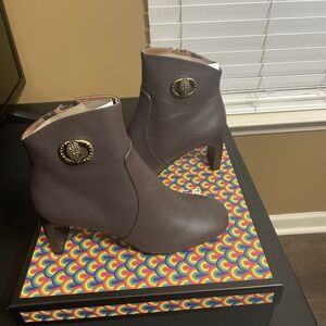 Beautiful Kurt GEIGER Boots